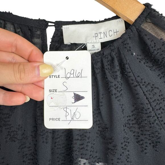 Pinch NWT Black Sheer Chiffon Textured Ruffle Long Sleeve Blouse w Camisole - Picture 13 of 15